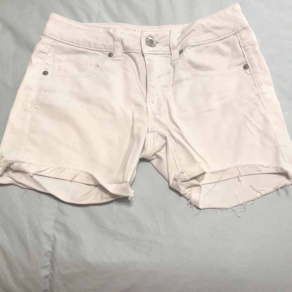 American Eagle shorts 😊